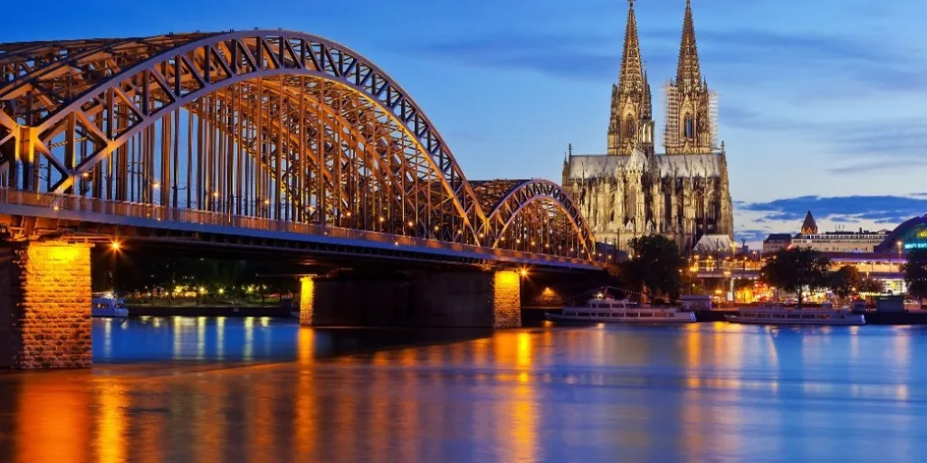 Old Town Cologne street scene