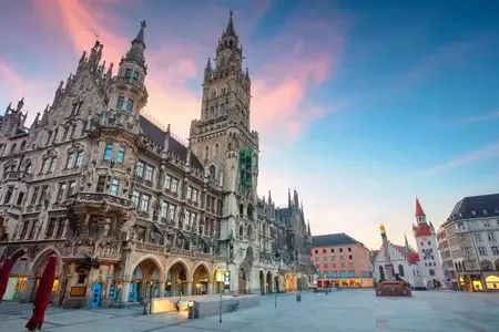 Vue sur la Marienplatz à Munich